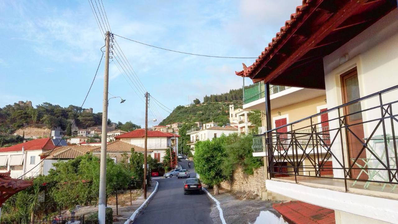 Prana'S Castle Apartamento Kyparissia Exterior foto